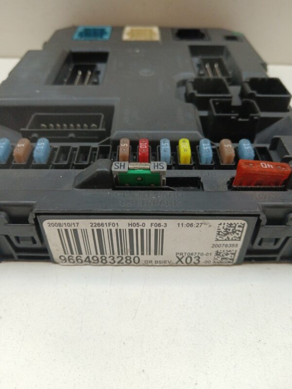 CAJA RELES / FUSIBLES / MODULO BSI CITROEN C3 1.4 HDi Exclusive DIESEL Motor 1,4 Ltr.  68 CV  [1995 - 2010] 5 Puertas - Imagen 2