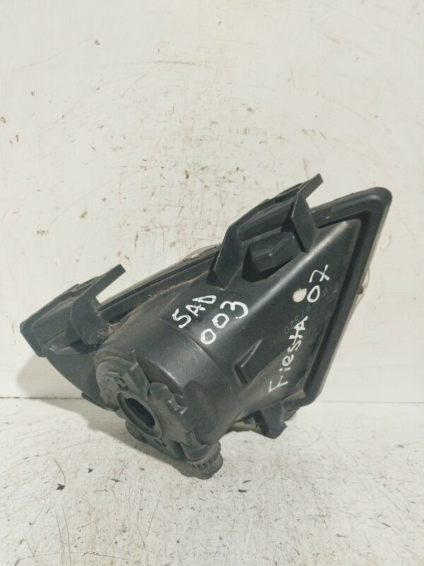 FARO CAMINERO IZQUIERDO FORD FIESTA (CB1) 1.4 TDCi CAT DIESEL Motor 1,4 Ltr.  69 CV  [2008 - 2013] 3 Puertas - Imagen 2