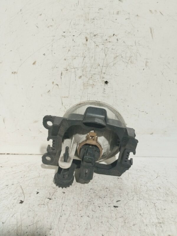 FARO CAMINERO IZQUIERDO CITROEN C3 1,1 NAFTA 95 Motor 1,1 Ltr.  60 CV  [1995 - 2010] 3 Puertas - Imagen 2