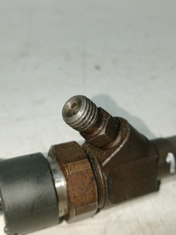 INYECTOR RENAULT MEGANE I SCENIC (JA0) 1.9 dTi Diesel CAT DIESEL Motor 1,9 Ltr.  98 CV  [1996 - 1999] 3 Puertas - Imagen 4