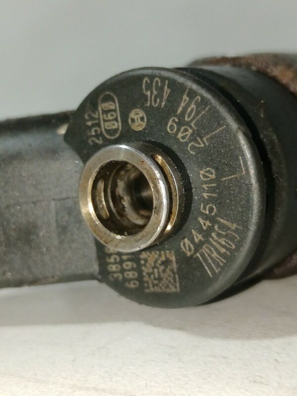 INYECTOR BMW SERIE 3 BERLINA (E90) 2.0 16V Diesel CAT DIESEL Motor 2,0 Ltr.  122 CV  [2004 - 2012] 3 Puertas - Image 2