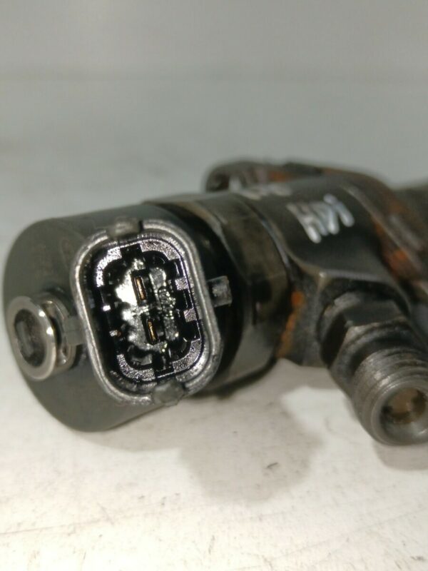 INYECTOR CITROEN C4 PICASSO 1.6 HDi FAP DIESEL Motor 1,6 Ltr.  112 CV  [2007 - 2013] 3 Puertas - Imagen 3