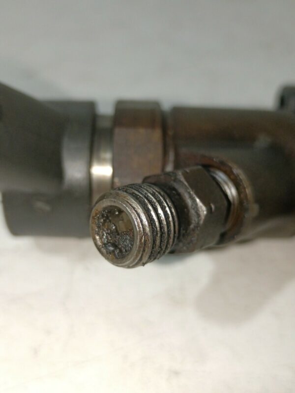 INYECTOR CITROEN C4 BERLINA 1.6 16V HDi FAP DIESEL Motor 1,6 Ltr.  109 CV  [2004 - 2011] 3 Puertas - Imagen 4