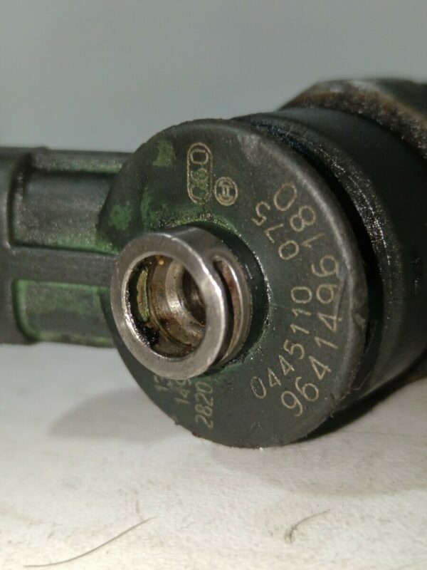 INYECTOR PEUGEOT 206 BERLINA 1.4 HDi DIESEL Motor 1,4 Ltr.  68 CV  [1998 - 2010] 3 Puertas - Imagen 2