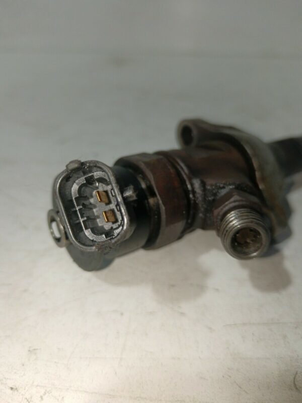 INYECTOR CITROEN C3 1.6 16V HDi DIESEL Motor 1,6 Ltr.  90 CV  [1995 - 2010] 3 Puertas - Imagen 3