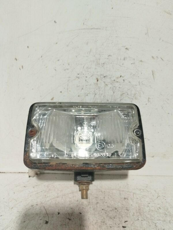 FARO CAMINERO IZQUIERDO PEUGEOT 205 BERLINA 1,1 NAFTA Motor 1,1 Ltr.  60 CV  [1983 - 1998] 3 Puertas