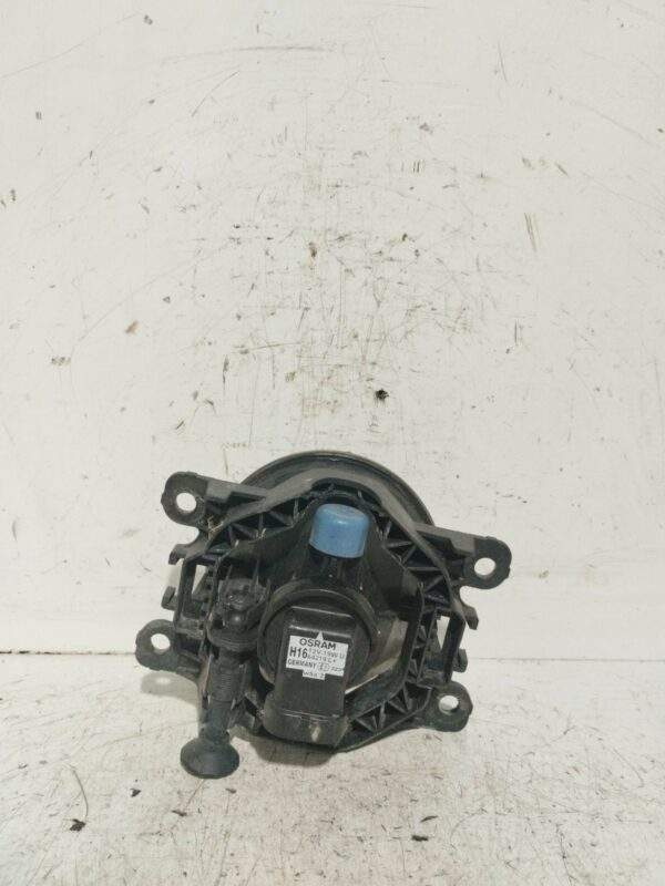 FARO CAMINERO DERECHO RENAULT CLIO IV 1.2 TCE NAFTA 95 Motor 1,2 Ltr.  120 CV  [2012 - 0] 3 Puertas - Imagen 2