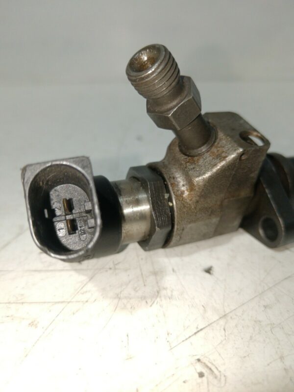 INYECTOR CITROEN C4 BERLINA 2.0 HDi CAT (RHR / DW10BTED4) DIESEL Motor 2,0 Ltr.  136 CV  [2004 - 2011] 3 Puertas - Imagen 3