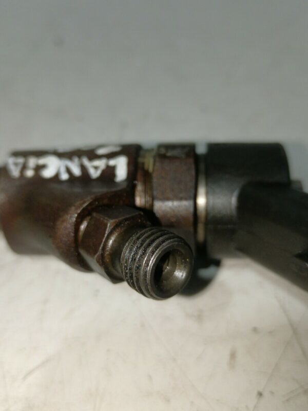 INYECTOR LANCIA ZETA 2.0 16V CAT NAFTA Motor 2,0 Ltr.  132 CV  [1995 - 2002] 3 Puertas - Imagen 4