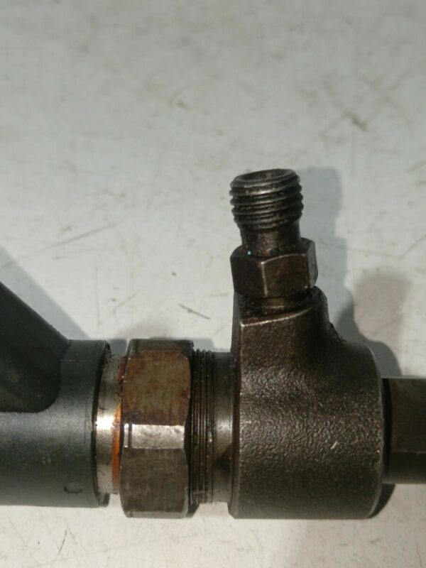 INYECTOR FIAT BRAVO (182) 1.9 JTD CAT DIESEL Motor 1,9 Ltr.  105 CV  [1995 - 2002] 3 Puertas - Imagen 4