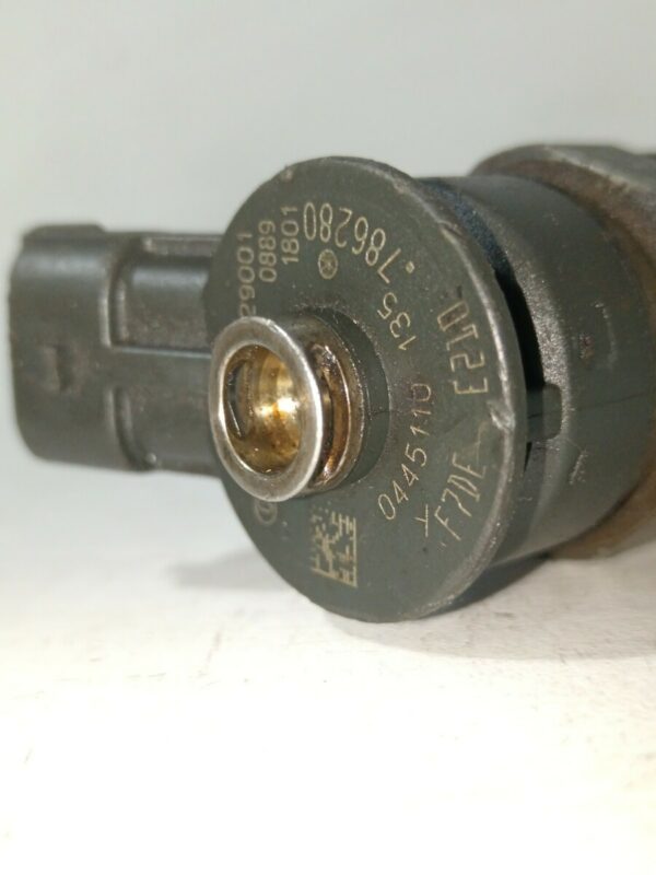 INYECTOR CITROEN XSARA COUPE 1.4 HDi DIESEL Motor 1,4 Ltr.  68 CV  [1997 - 2005] 3 Puertas - Imagen 2