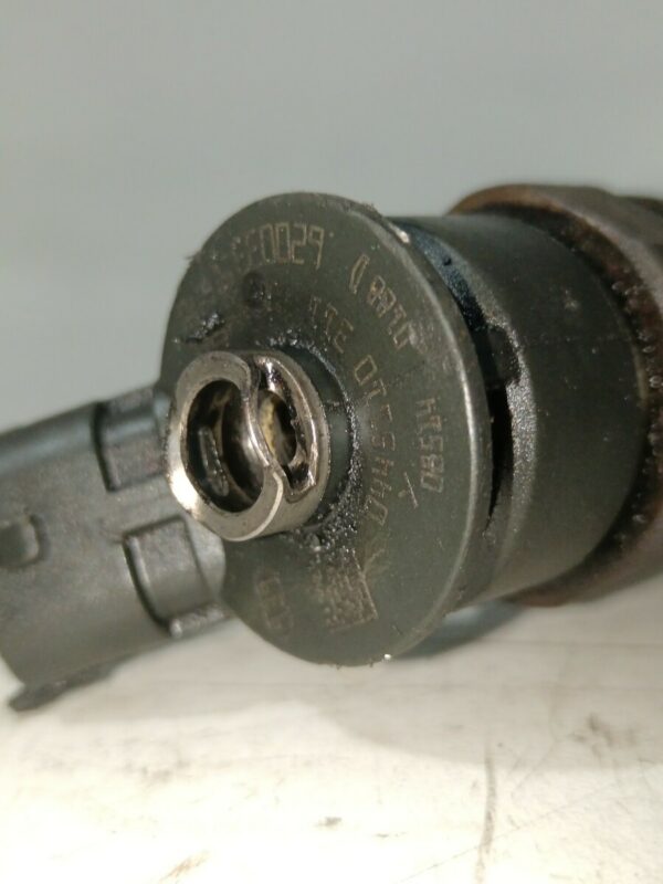 INYECTOR CITROEN C3 1.6 16V HDi DIESEL Motor 1,6 Ltr.  90 CV  [1995 - 2010] 3 Puertas - Imagen 2