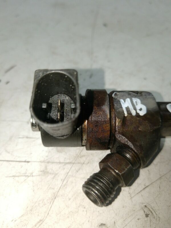 INYECTOR MERCEDES CLASE C (W203) BERLINA 200 CDI (203.004) DIESEL Motor 2,2 Ltr.  116 CV  [2000 - 2007] 4 Puertas - Imagen 4