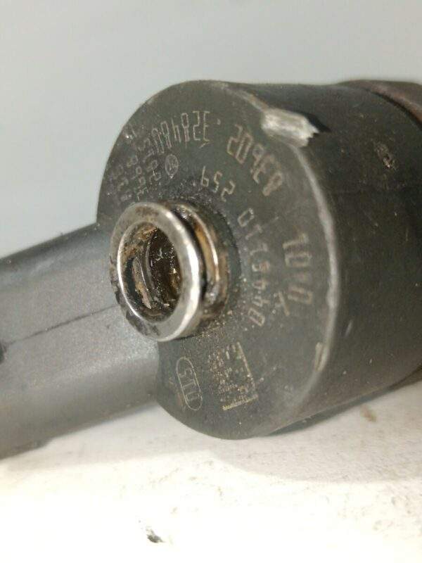 INYECTOR CITROEN C3 1.6 16V HDi DIESEL Motor 1,6 Ltr.  90 CV  [1995 - 2010] 3 Puertas - Imagen 2