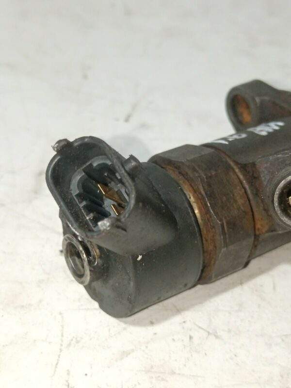 INYECTOR CITROEN C3 1.6 16V HDi DIESEL Motor 1,6 Ltr.  90 CV  [1995 - 2010] 3 Puertas - Imagen 3