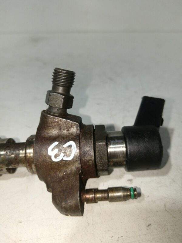 INYECTOR CITROEN C3 1.6 16V HDi DIESEL Motor 1,6 Ltr.  90 CV  [1995 - 2010] 3 Puertas - Imagen 3