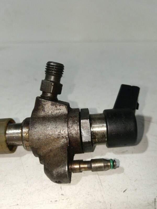 INYECTOR PEUGEOT 308 CC (2009) 1.6 HDi FAP DIESEL Motor 1,6 Ltr.  112 CV  [2009 - 0] 3 Puertas - Imagen 5