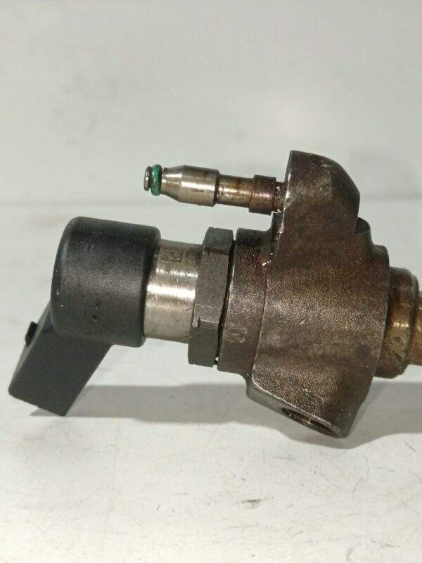 INYECTOR FORD FOCUS BERLINA (CAP) 1.6 TDCi CAT DIESEL Motor 1,6 Ltr.  109 CV  [2004 - 2007] 3 Puertas - Imagen 4