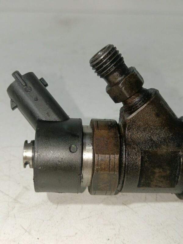 INYECTOR PEUGEOT 207 1.6 HDi DIESEL Motor 1,6 Ltr.  109 CV  [2006 - 2012] 3 Puertas - Imagen 4