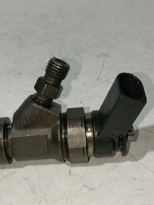 INYECTOR BMW X5 (E53) 3.0 24V Turbodiesel CAT DIESEL Motor 3,0 Ltr.  184 CV  [2000 - 2007] 3 Puertas - Imagen 4