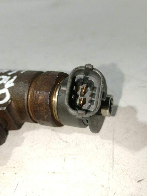 INYECTOR CITROEN C3 1.6 16V HDi DIESEL Motor 1,6 Ltr.  90 CV  [1995 - 2010] 3 Puertas - Imagen 3
