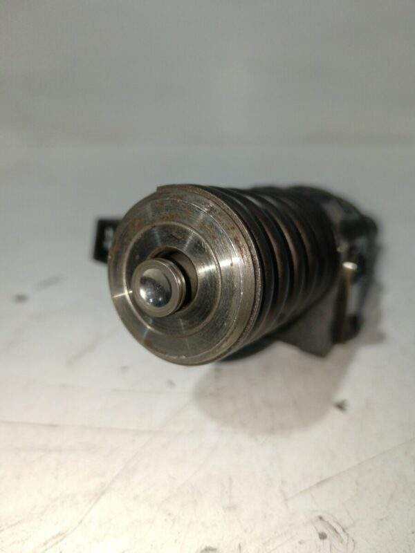 INYECTOR AUDI A3 (8L) 1.9 TDI Ambiente DIESEL Motor 1,9 Ltr.  131 CV  [1996 - 2003] 3 Puertas - Imagen 2