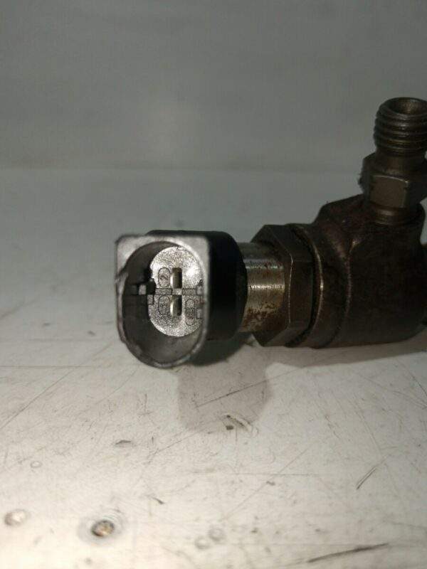 INYECTOR FORD FOCUS BERLINA (CAP) 1.6 TDCi CAT DIESEL Motor 1,6 Ltr.  109 CV  [2004 - 2007] 3 Puertas - Imagen 4