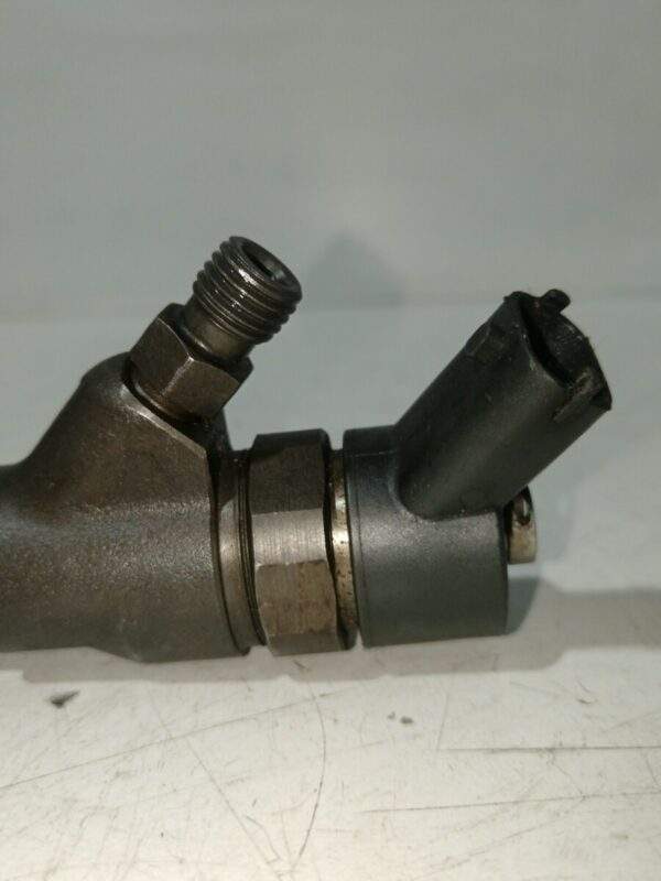 INYECTOR PEUGEOT 206 BERLINA 2.0 HDi CAT DIESEL Motor 2,0 Ltr.  90 CV  [1998 - 2010] 3 Puertas - Imagen 3