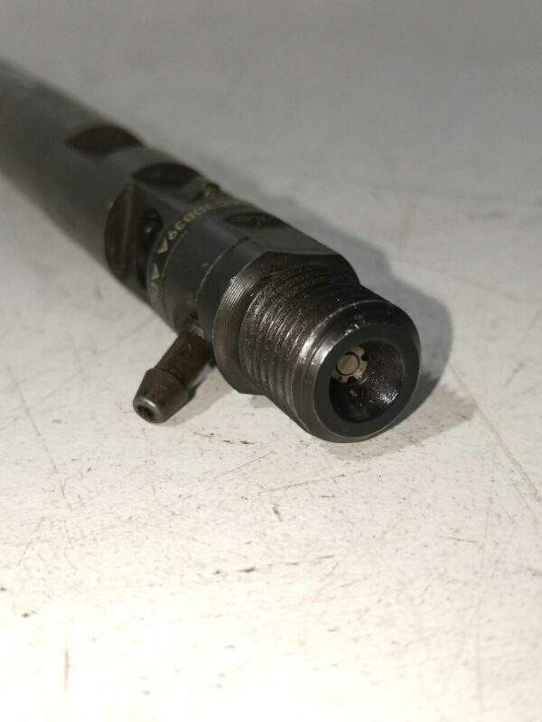 INYECTOR RENAULT CLIO II FASE II (B/CB0) 1.5 dCi Diesel DIESEL Motor 1,5 Ltr.  101 CV  [2001 - 2013] 3 Puertas - Imagen 2
