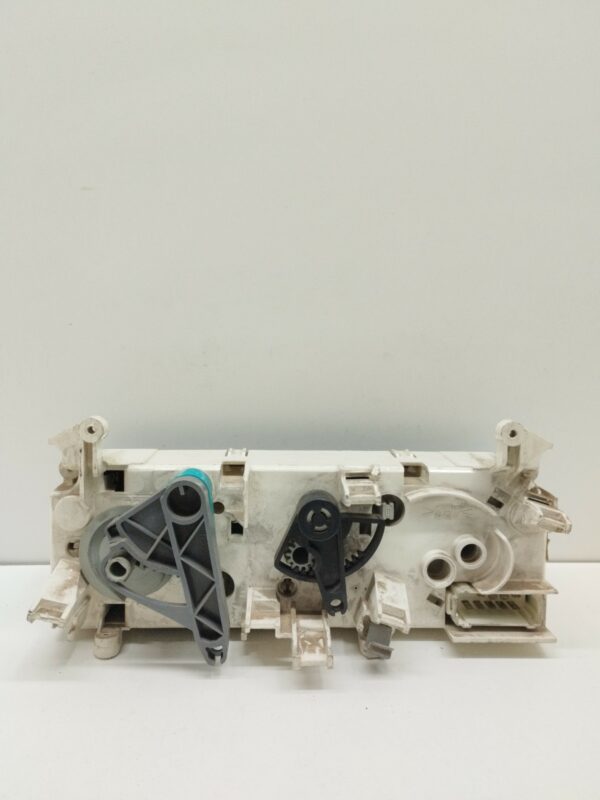 COMANDOS DE CALEFACCIÓN PEUGEOT PARTNER (S1) Break DIESEL Motor 1,9 Ltr.  69 CV  [1996 - 2002] 4 Puertas - Imagen 2