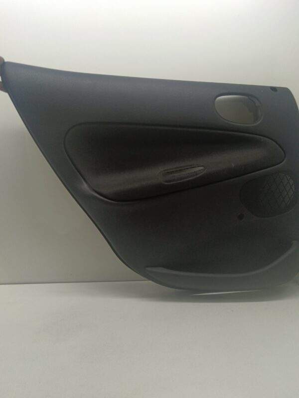TAPIZADO INTERIOR PUERTA TRASERO IZQUIERDO PEUGEOT 206 BERLINA X-Line Clim NAFTA 95 Motor 1,1 Ltr.  60 CV  [1998 - 2010] 5 Puertas