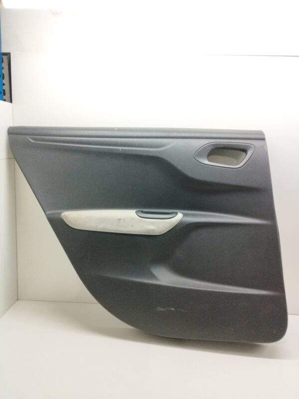 TAPIZADO INTERIOR PUERTA TRASERO IZQUIERDO CITROEN C-ELYSÉE Seduction NAFTA 95 Motor 1,2 Ltr.  72 CV  [2012 - 0] 4 Puertas