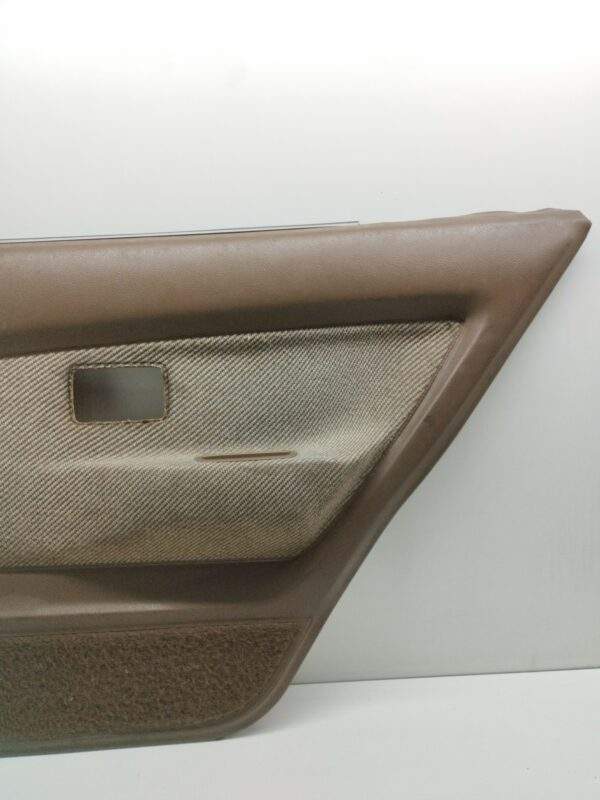 TAPIZADO INTERIOR PUERTA TRASERO IZQUIERDO TOYOTA COROLLA (E11) 1.6 16V NAFTA 95 Motor 1,6 Ltr.  110 CV  [1999 - 2002] 3 Puertas - Imagen 2