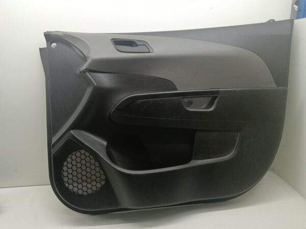 TAPIZADO INTERIOR PUERTA DELANTERO DERECHO CHEVROLET AVEO 1.4 CAT NAFTA Motor 1,4 Ltr.  94 CV  [2006 - 2012] 3 Puertas