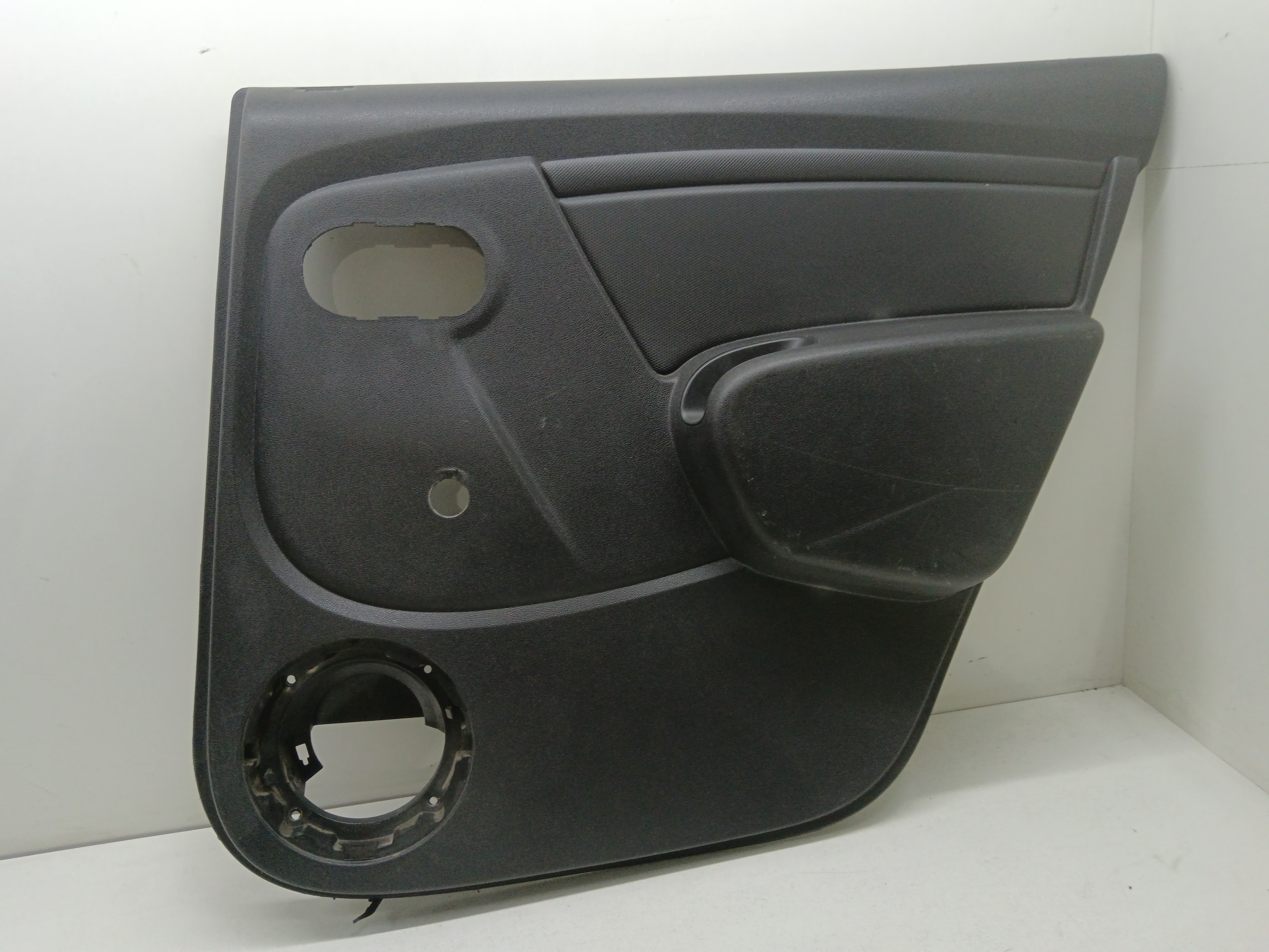 Tapizado Interior Puerta Trasero Derecho Renault Duster 1 5 Dci Diesel Fap Cat Diesel Motor 15 Ltr 109 Cv 2010 0 3 Puertas