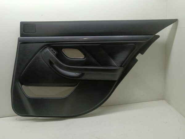 TAPIZADO INTERIOR PUERTA TRASERO DERECHO BMW SERIE 5 BERLINA (E39) 525i NAFTA 95 Motor 2,5 Ltr.  192 CV  [1995 - 2003] 4 Puertas