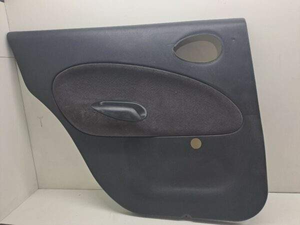 TAPIZADO INTERIOR PUERTA TRASERO IZQUIERDO FORD ESCORT BERL./TURNIER 1.6 16V CAT NAFTA Motor 1,6 Ltr.  90 CV  [1995 - 2000] 3 Puertas