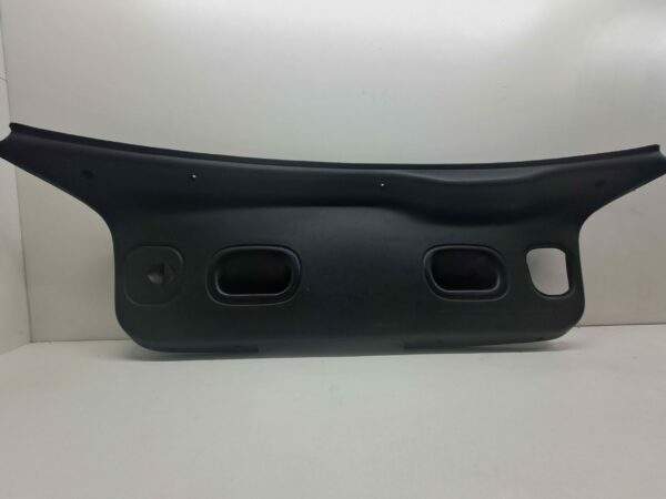 TAPIZADO INTERIOR PORTON TRASERO FORD ESCORT BERL./TURNIER 1.6 16V CAT NAFTA Motor 1,6 Ltr.  90 CV  [1995 - 2000] 3 Puertas