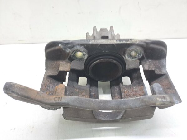 MORDAZA DE FRENO DELANTERA DERECHA PEUGEOT 406 BERLINA (S1/S2) ST NAFTA Motor 2,0 Ltr.  132 CV  [1995 - 2005] 4 Puertas - Imagen 2