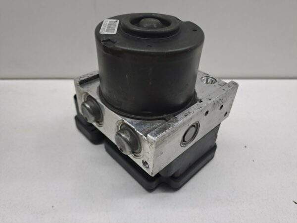 MODULO ABS VOLKSWAGEN GOLF V BERLINA (1K1) 2.0 TDI DIESEL Motor 2,0 Ltr.  140 CV  [2003 - 2008] 3 Puertas - Imagen 4