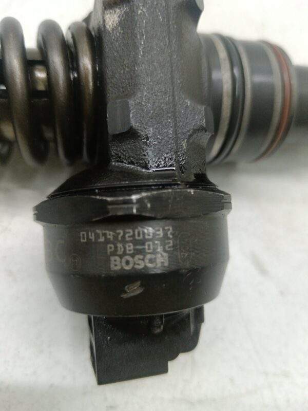 INYECTOR AUDI A3 (8L) 1.9 TDI DIESEL Motor 1,9 Ltr.  101 CV  [1996 - 2003] 3 Puertas - Image 3