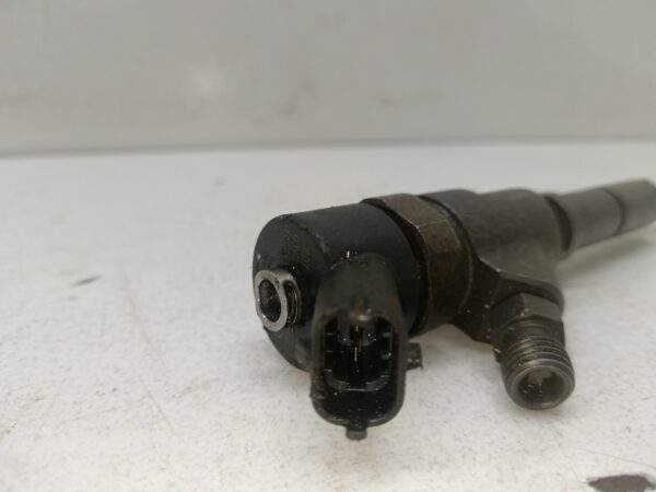 INYECTOR CITROEN C4 GRAND PICASSO LX Plus DIESEL Motor 2,0 Ltr.  136 CV  [2006 - 2013] 5 Puertas - Imagen 2