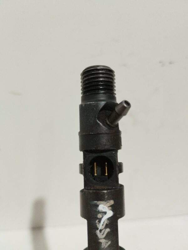 INYECTOR RENAULT CLIO II FASE I (B/CBO) 1.4 16V NAFTA Motor 1,4 Ltr.  98 CV  [1998 - 2001] 3 Puertas - Imagen 3