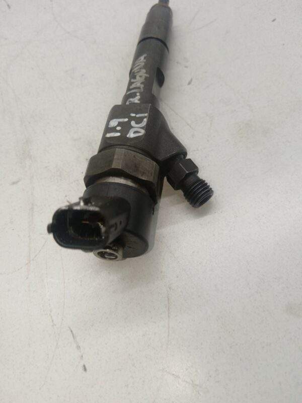INYECTOR RENAULT LAGUNA (B56) 1.9 dCi Diesel CAT DIESEL Motor 1,9 Ltr.  107 CV  [1998 - 2001] 3 Puertas