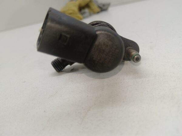 INYECTOR PEUGEOT 206 CC 1.6 HDi FAP CAT (9HZ / DV6TED4) DIESEL Motor 1,6 Ltr.  109 CV  [2001 - 2007] 3 Puertas - Imagen 3
