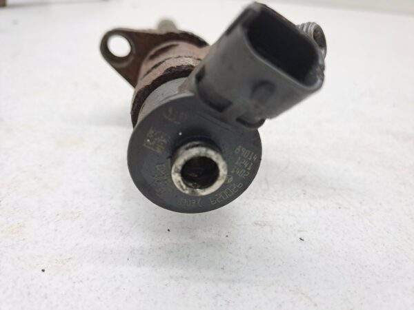 INYECTOR PEUGEOT 1007 1.6 HDi FAP CAT (9HZ / DV6TED4) DIESEL Motor 1,6 Ltr.  109 CV  [2005 - 2010] 3 Puertas - Imagen 2