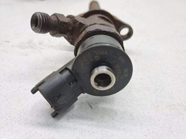 INYECTOR PEUGEOT 1007 1.6 HDi FAP CAT (9HZ / DV6TED4) DIESEL Motor 1,6 Ltr.  109 CV  [2005 - 2010] 3 Puertas - Imagen 2