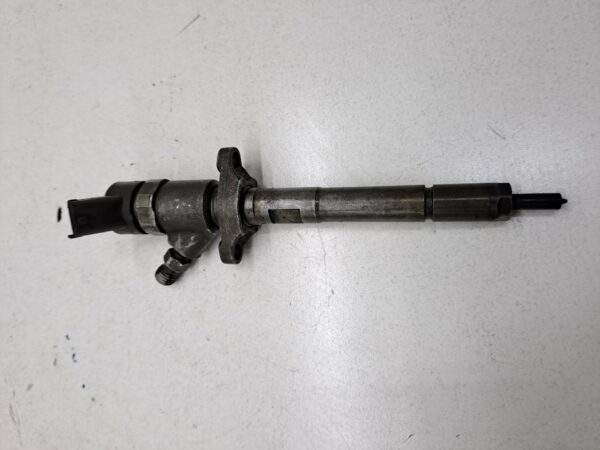 INYECTOR FORD FOCUS C-MAX (CAP) 1.6 TDCi CAT DIESEL Motor 1,6 Ltr.  90 CV  [2003 - 2007] 3 Puertas
