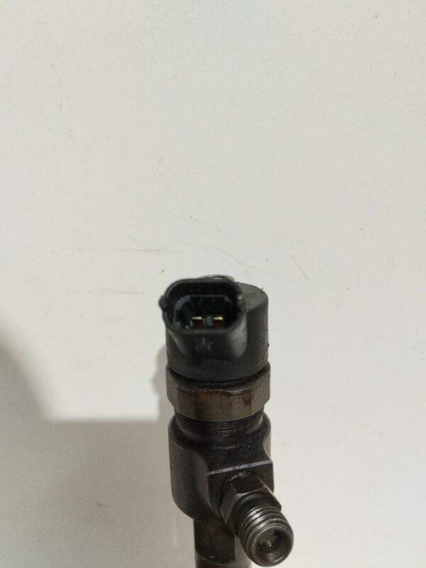 INYECTOR OPEL VECTRA C BERLINA Comfort DIESEL Motor 1,9 Ltr.  150 CV  [2002 - 2005] 4 Puertas - Image 2