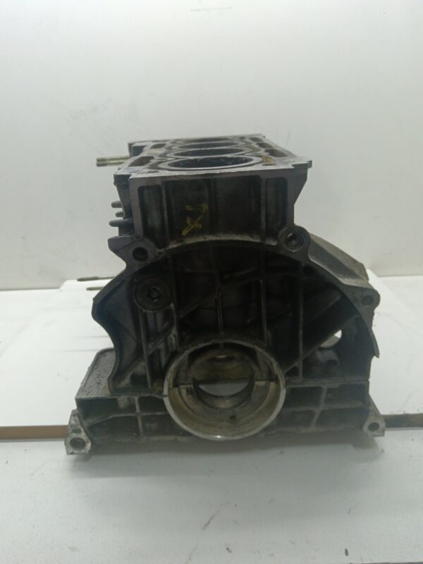 BLOCK PEUGEOT 407 2.0 16V HDi FAP CAT (RHR / DW10BTED4) DIESEL Motor 2,0 Ltr.  136 CV  [2004 - 2011] 3 Puertas - Imagen 4